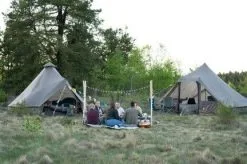 Easy Camp Moonlight Cabin Tent -Bestway Shop 120444 moonlight cabin feature photo7