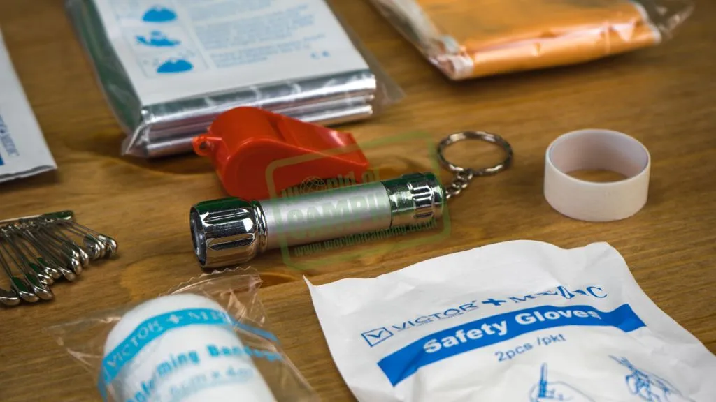 Summit First Aid/ Survival Kit 4 Summit First Aid/ Survival Kit - Image 4