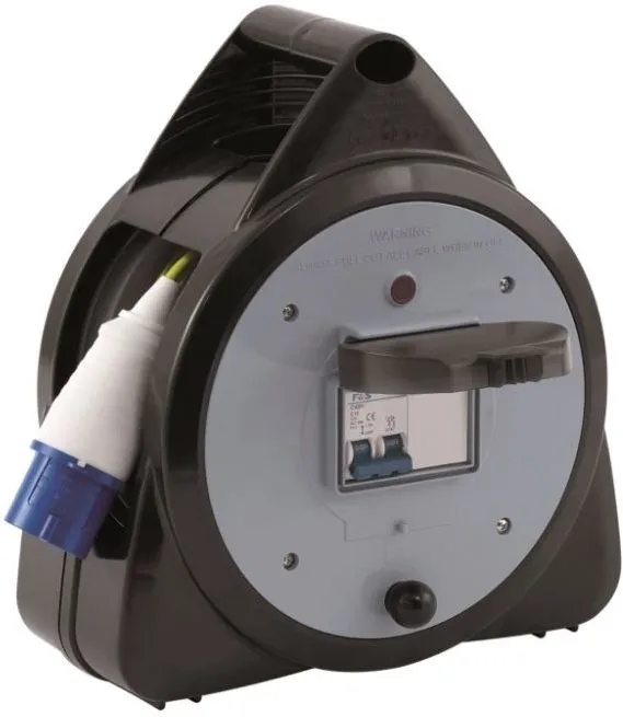 Outwell Mensa Mains 3 Way Roller Kit With USB / Light 2 Outwell Mensa Mains 3 Way Roller Kit With USB / Light - Image 2